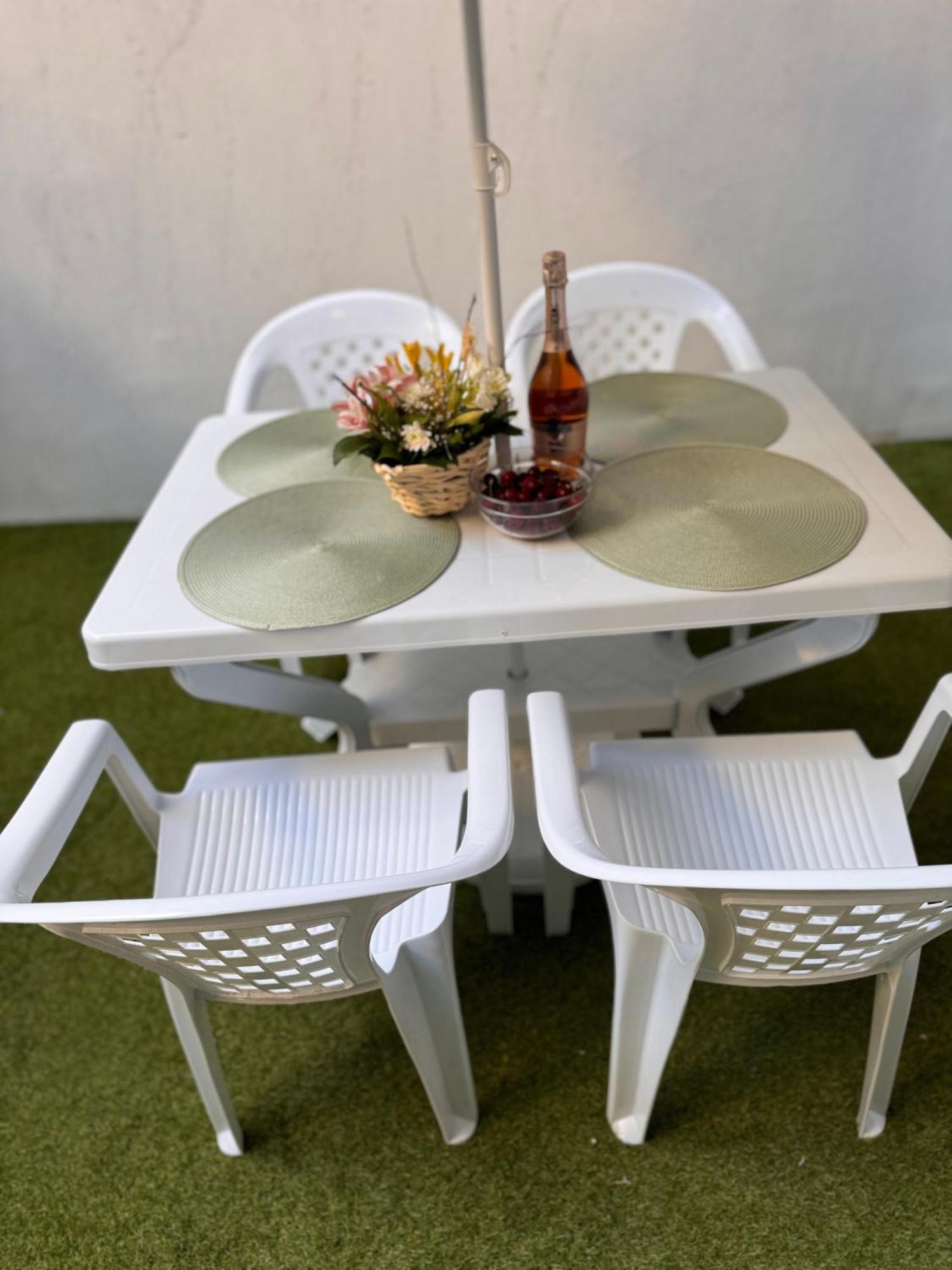 Goldy Central Beach Apartment With Private Garden Burgasz Kültér fotó